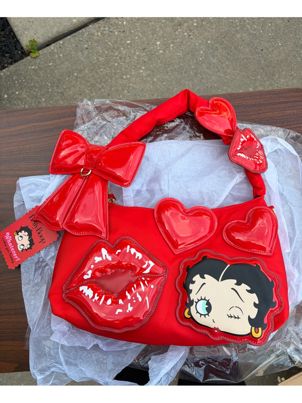 Betty Boop Kisses Hearts Padded Nylon Shoulder Crossbody Bag New With Tags
